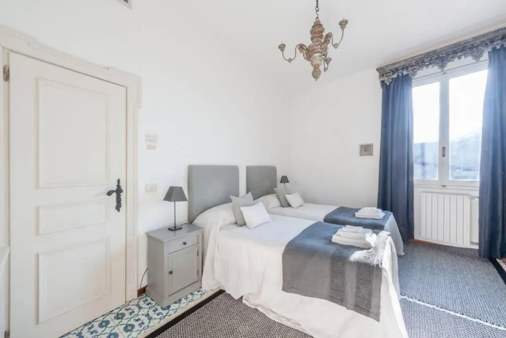 Lägenhet Ca' Erizzo Dream Apartment, Spectacular Views From The Amazing Terrace! Venedig