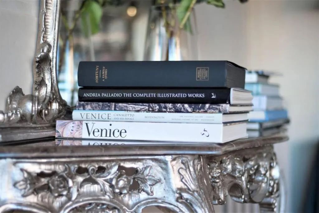 Ca' Erizzo Dream Apartment, Spectacular Views From The Amazing Terrace! Venice